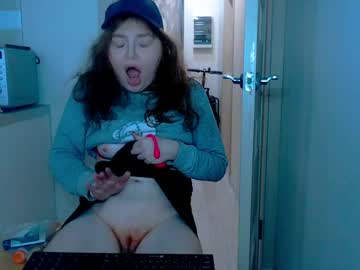 Kira_Foxy_ Chaturbate stream image from April 27, 2026