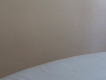 Littl3ang3l Chaturbate stream image from April 27, 2026
