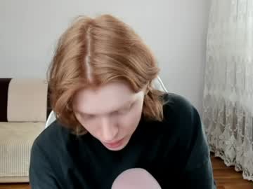 Stellaswen Chaturbate stream image from April 27, 2026