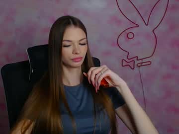 Vladaseduction Chaturbate stream image from April 27, 2026