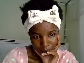 Sleciahsha Chaturbate stream image from April 27, 2026