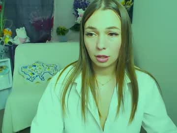 M_Vikki Chaturbate stream image from April 27, 2026