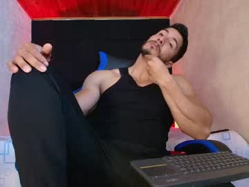 Zanemaverick Chaturbate stream image from April 27, 2026