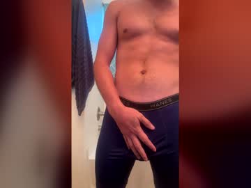 Desertdude428407 Chaturbate stream image from April 27, 2026