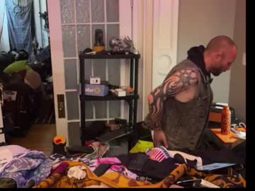 Kinkysexpervert Chaturbate stream image from April 27, 2026