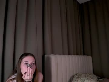 Deloisdelilla Chaturbate stream image from April 27, 2026