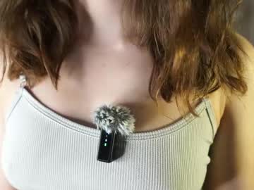 Anikanyx Chaturbate stream image from April 27, 2026
