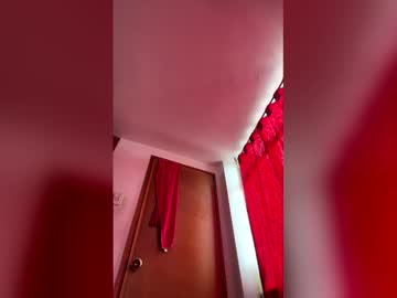 Evie_Misheell448685 Chaturbate stream image from April 27, 2026
