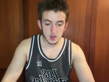 Darkhoneyx1 Chaturbate stream image from April 27, 2026