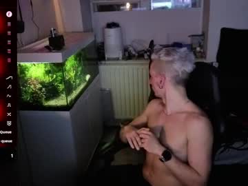 Rayzel_White Chaturbate stream image from April 27, 2026