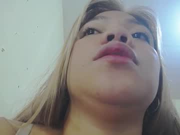 Briana_Lovexx Chaturbate stream image from April 27, 2026