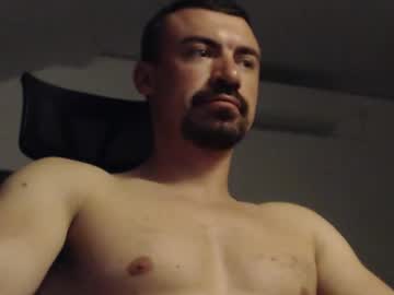 Raymuscle87 Chaturbate stream image from April 27, 2026