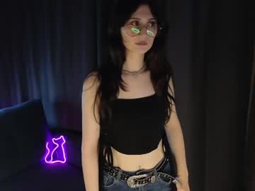 Saintmental Chaturbate stream image from April 27, 2026