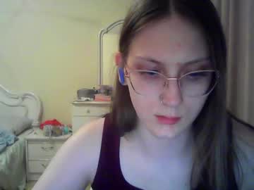 Kyddiekaffka Chaturbate stream image from April 27, 2026