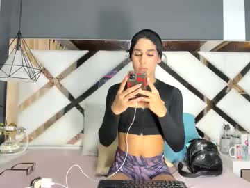 Ivone_Cox17 Chaturbate stream image from April 27, 2026