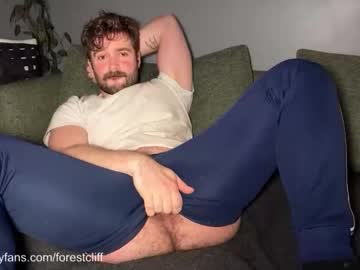 Forestcliff Chaturbate stream image from April 28, 2026