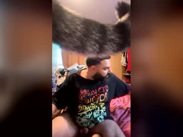 Ihaveanicecock00 Chaturbate stream image from April 28, 2026