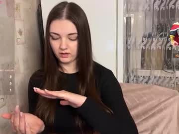 Gracebrownnn Chaturbate stream image from April 28, 2026