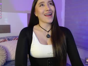 Nailahk Chaturbate stream image from April 28, 2026