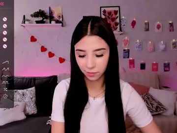 Jasminharris Chaturbate stream image from April 28, 2026