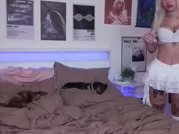 Jessiexmae Chaturbate stream image from April 28, 2026