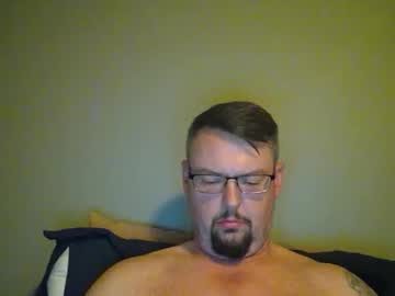 Bowtieguy84 Chaturbate stream image from April 28, 2026