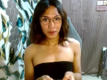 Slutqueen_Raz Chaturbate stream image from April 28, 2026