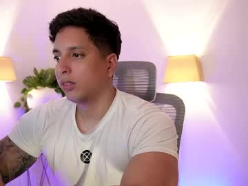 Appolo_Allen Chaturbate stream image from April 28, 2026