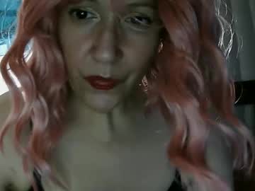 Brina_Moon Chaturbate stream image from April 28, 2026