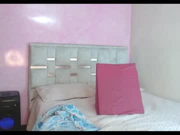 Emily_414 Chaturbate stream image from April 28, 2026