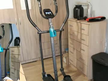 Fitaura Chaturbate stream image from April 28, 2026