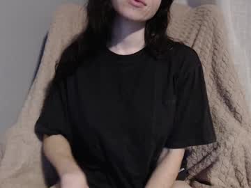 Tinyytina Chaturbate stream image from April 28, 2026
