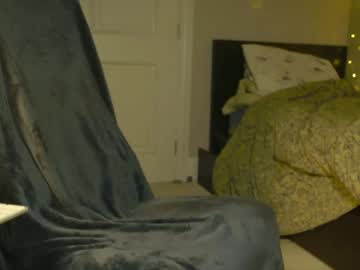 Quickdodger Chaturbate stream image from April 28, 2026