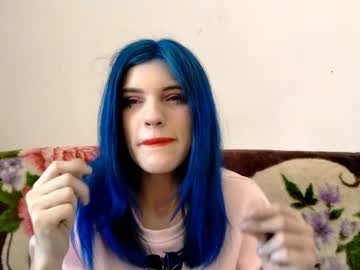Inezbennafield Chaturbate stream image from April 28, 2026