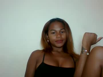Vynarahot Chaturbate stream image from April 28, 2026