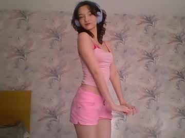 Lasonyadubin Chaturbate stream image from April 28, 2026