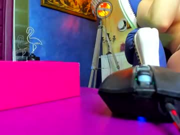 Lauraine14wollenberg Chaturbate stream image from April 28, 2026