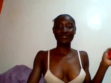 Sexylucia5 Chaturbate stream image from April 28, 2026