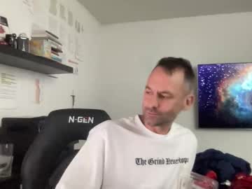 Shaunzee35 Chaturbate stream image from April 28, 2026
