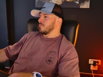 Angeloeric Chaturbate stream image from April 28, 2026