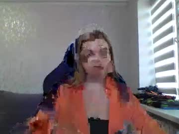 Lyeeu25 Chaturbate stream image from April 28, 2026