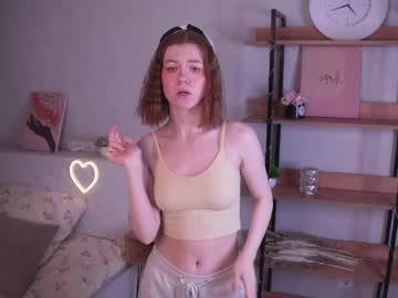 Gwendatortoriello Chaturbate stream image from April 28, 2026