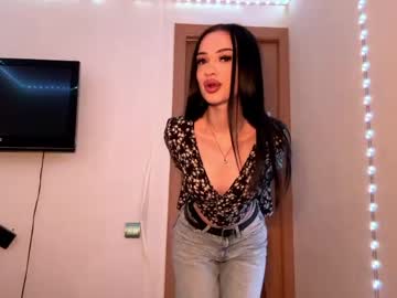 Katiebrydon Chaturbate stream image from April 28, 2026