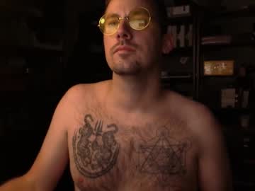 Schottgun21 Chaturbate stream image from April 28, 2026
