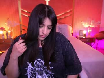 Divabounce Chaturbate stream image from April 28, 2026