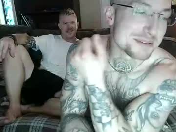 Igunner2freaky4u Chaturbate stream image from April 28, 2026