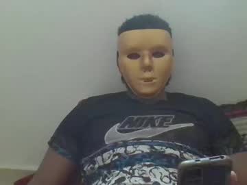 Omza99 Chaturbate stream image from April 28, 2026