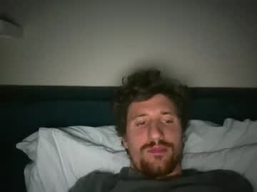 Users171 Chaturbate stream image from April 28, 2026