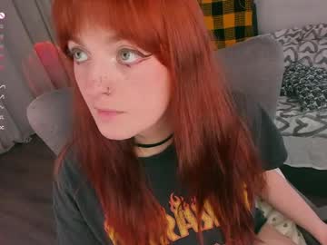 Juliet_Schoolgirl Chaturbate stream image from April 28, 2026