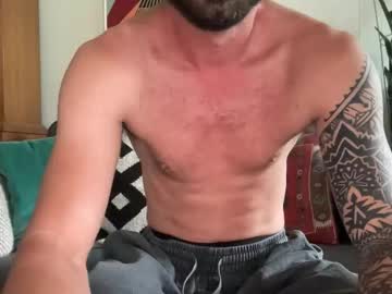 Zanelovexo Chaturbate stream image from April 28, 2026